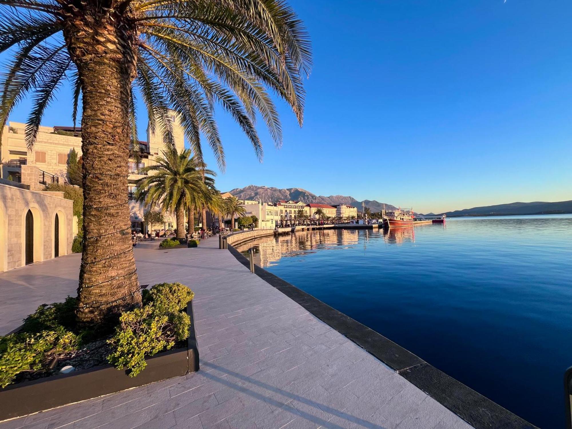 Tivat Apartments 外观 照片